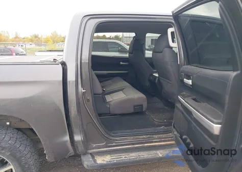 2014 Toyota Tundra Sr5 5.7L V8 z USA, uszkodzony, nr VIN 5TFDY5F13EX369733